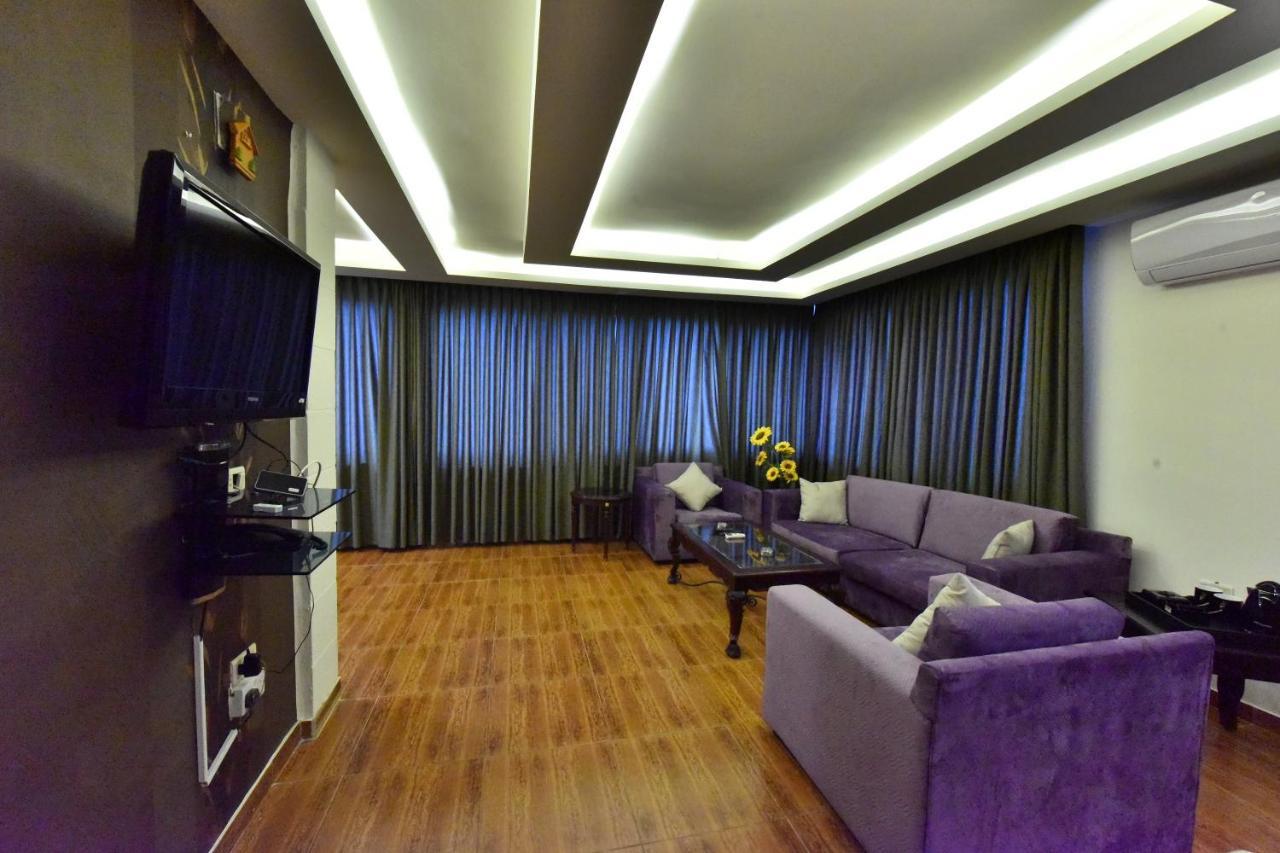 Al Farooq Hotel Apartments Ammán Kültér fotó