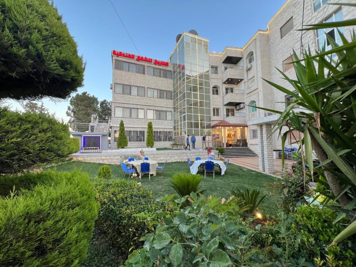 Al Farooq Hotel Apartments Ammán Kültér fotó